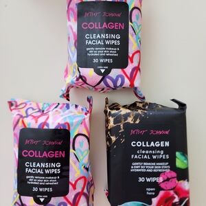 Betsey Johnson Cleansing Facial Wipes 30 Ct NEW VARIETY. Choose In Live Show.
